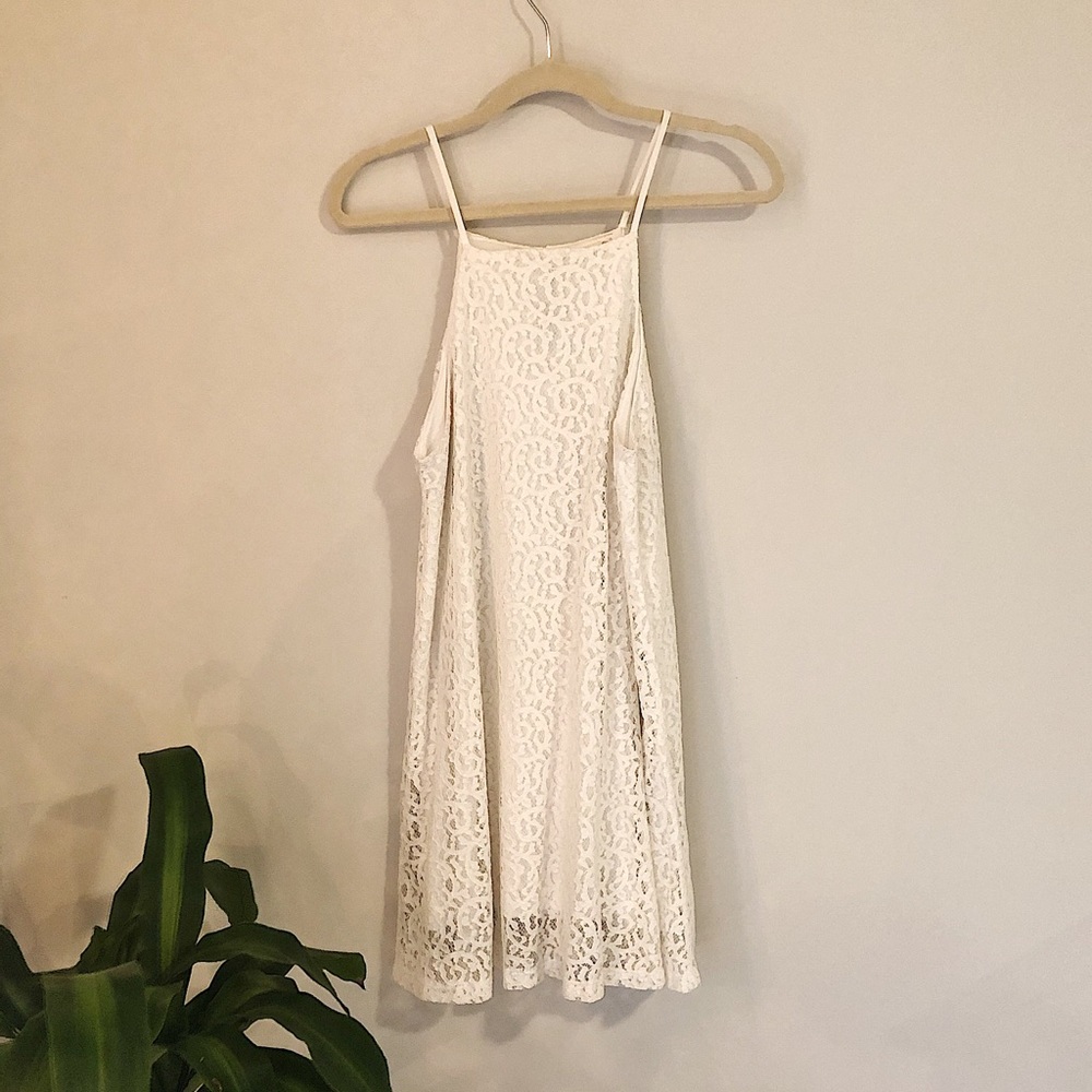 White lace dress